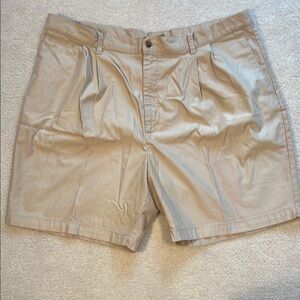 Men's Tan Shorts